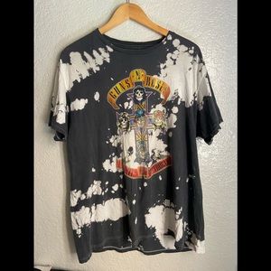 Vintage Guns and Roses Tee